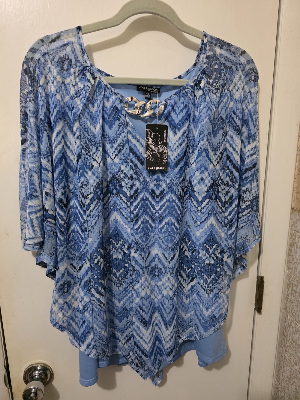 ava & grace Blue Patterned Women's Top